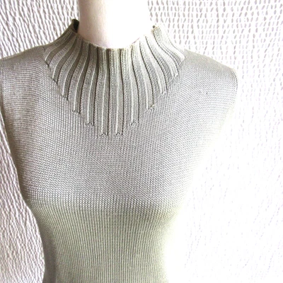 Suéter Gris Plateado M Sin Mangas Limitado París Londres NY Acanalado Simulación ̇Hong Kong Foto 1 de 4