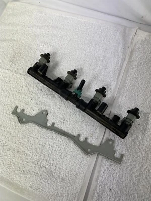 2007-2012 Honda CBR600RR CBR 600RR Airbox Secondary Injectors 07 08 09 10 11 12 - Image 1 of 4