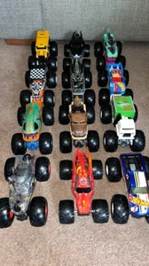 Hot Wheels Monster Trucks Oversize 1-24 Scale Monster Jam Discounts 4 Multi buy. - Picture 1 of 302