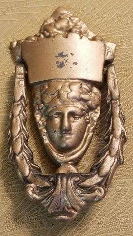 VINTAGE METAL, BRASS, BRONZE OR COPPER ORNATE LADY DOOR KNOCKER Cover