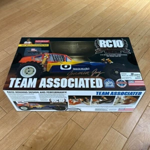 Team Associated 1/10 RC10 Jay Halsey Edition Kit Brand New Unassembled - Picture 1 of 6