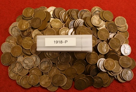 1918-P Lincoln Wheat Cent Penny 50 Coin roll circulated Cover