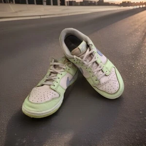 Woman's Size 9.5 Nike Dunk Low "Lime Ice" or Men's Sz 8 - Picture 1 of 12