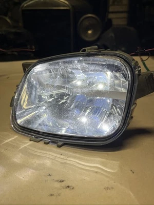 Lâmpada de direção diurna para farol de neblina Volvo Xc90 TESTADA 2012. Peça OEM. - Imagem 1 de 4