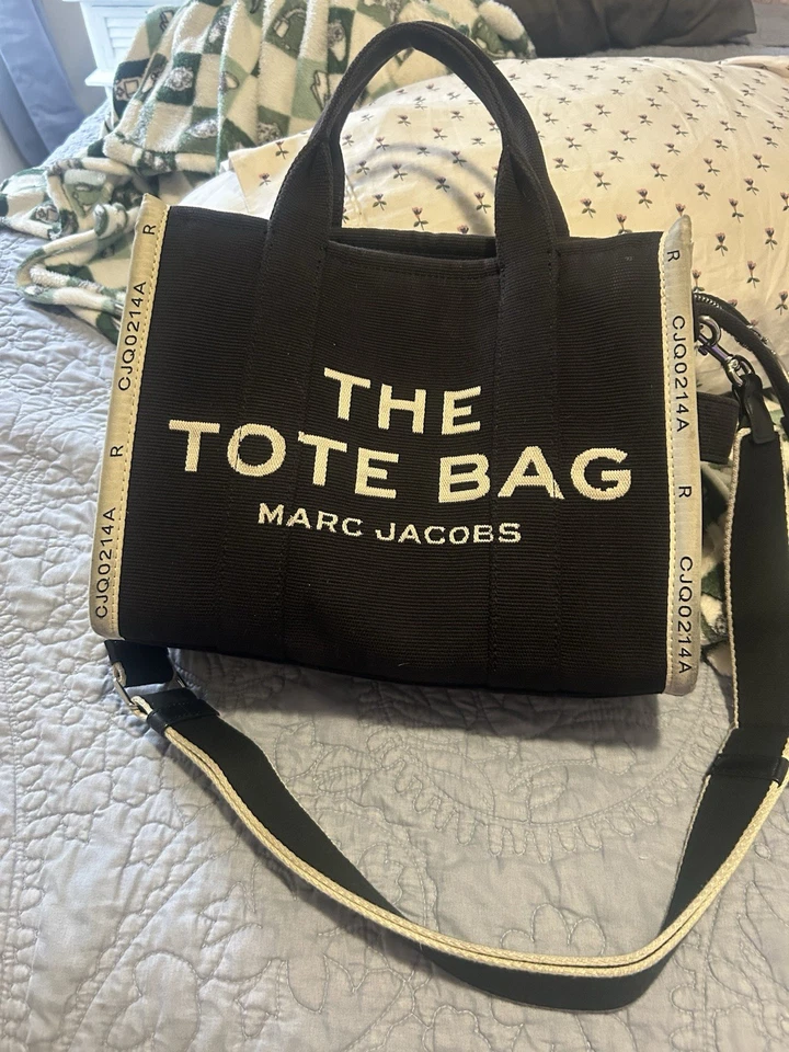 Marc Jacob’s Large Original Tote Bag - Image 1 of 1
