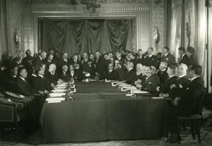 France Paris Hotel Edouard VII Conference of Experts Old Meurisse Photo 1930 - Picture 1 of 3