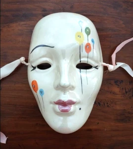 1950s Porcelain Mask Mardi Gras New Orleans Hand Painted Iridescent Signed - Picture 1 of 7