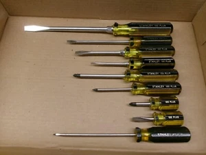 Stanley 9-Piece Black and Yellow 100 Plus Series Screwdriver Set / Lot - Foto 1 di 13