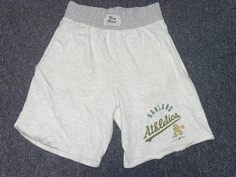 Vintage 90’s Oakland A’s MLB Drawstring Men’s Shorts Sz M Cover