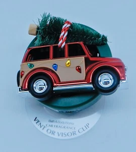 BATH & BODY WORKS SCENTPORTABLE RED HOLIDAY CAR WITH TREE VENT OR VISOR CLIP NEW - Picture 1 of 8