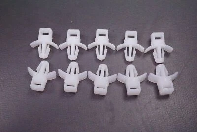 Lot of 10 FTH-3-01-C Essentra Cable Tie Mount Flat Holder #3 Nylon 6/6 Push NOS