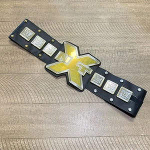 2016 Mattel WWE NXT Wrestling Championship Belt Kids Replica Toy - Picture 1 of 7