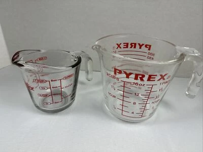 Lot of 1 Anchor Hocking 1 Cup Measure Cup 1 Pyrex 2 Cup Measure Cup Vintage - Image 1 of 4