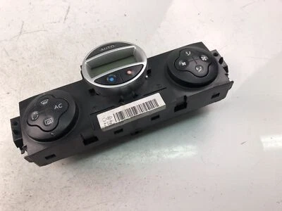 Unidad de control de clima RENAULT SCÉNIC II JM0/1 8200501465 2004 17304653 - Imagen 1 de 4