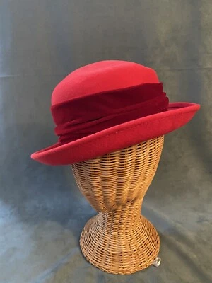 Sombrero de fieltro de lana rojo grande vintage para mujer rojo oscuro sombrero de terciopelo banda ajuste 21-23" Foto 1 de 4