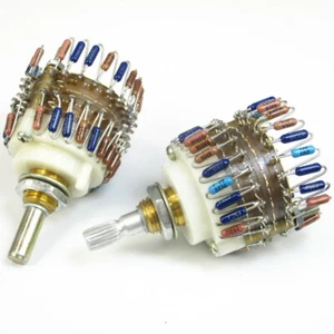 1PCS 23-step stepping potentiometer (dual channel) 10K 50K 100K DALE resistor - Picture 1 of 3