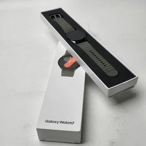 Samsung Galaxy Watch7 40mm Bluetooth WiFi GPS Grün SM-L300 NEU Open Box - Bild 1 von 10