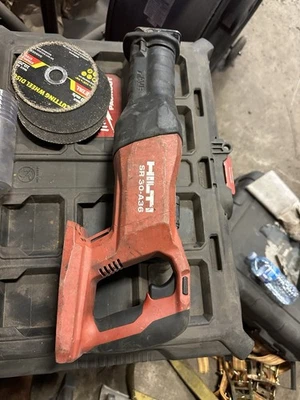 Sierra recíproca Hilti SR 30-A36 Foto 1 de 2