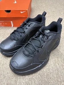 NEU Nike Air Monarch IV Turnschuhe schwarz Leder Herren Größe 9,5 2017 - Bild 1 von 9
