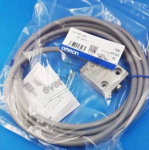 ONE Omron D4C-1601 Limit Switch - Picture 1 of 1