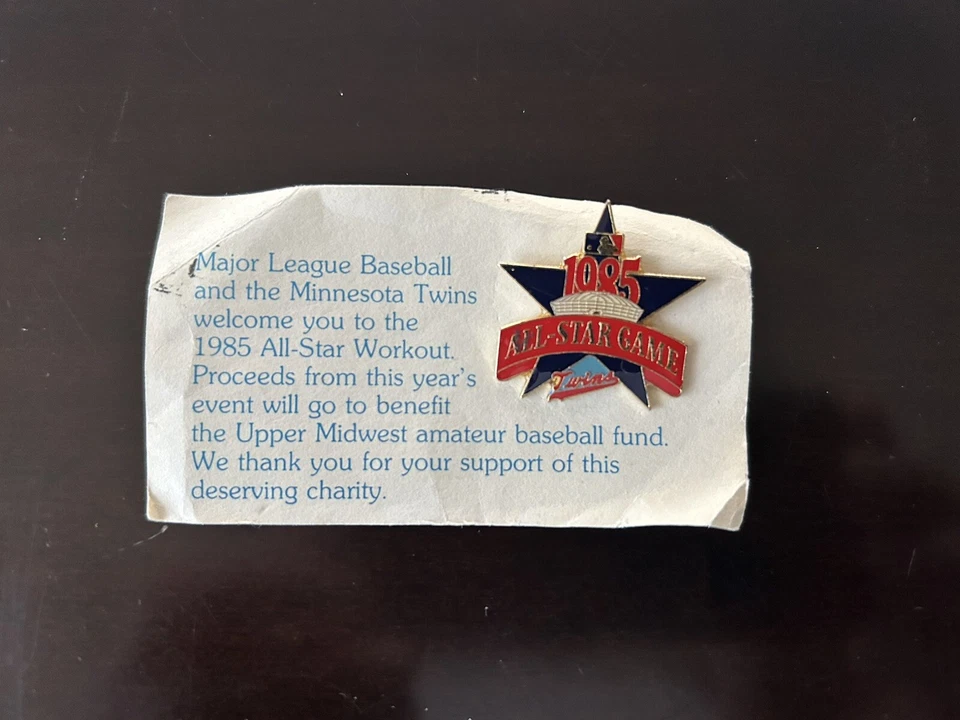 Vintage 1985 MLB All-Star Game Pin - Image 1 of 1