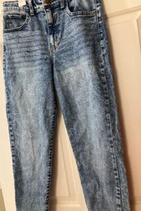 ART CLASS 5-POCKET, DENIM "GIRLFRIEND" STRAIGHT LEG JEANS GIRL'S SIZE 14 - Picture 1 of 4