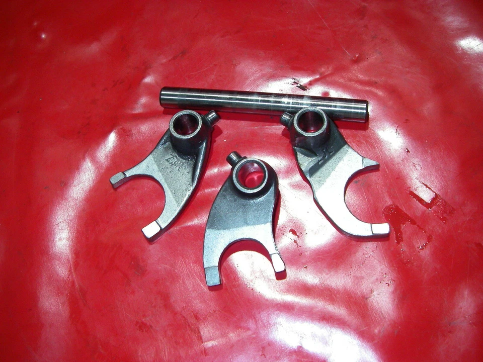 Shift Fork Switch Claw 4V + Rear Quad Mc Motors Phantom ZH250 Zhenhua ZHST250-9 - Image 1 of 1