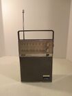 Vintage RCA AM/FM/RZM170 Solid State Table Top Radio Works  w/batteries no cord