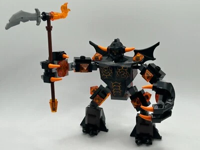 LEGO Sparkks figura grande Nexo Knights 70316 100 piezas con arma Foto 1 de 4
