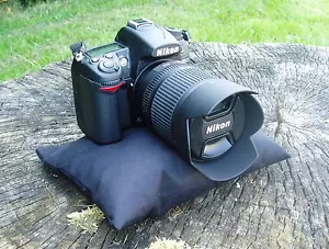 Birdwatching Scope or Photographers Camera rest beanbag : Small  black  bean bag - Picture 1 of 2