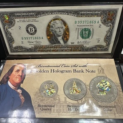 Billete de 2 dólares holograma de primera cara de mundos raros y holograma de oro de $2 con monedas Foto 1 de 4
