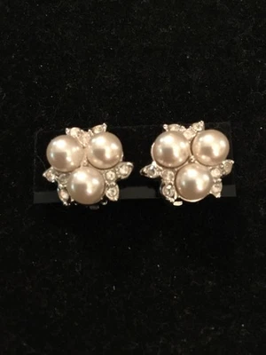SWAROVSKI SWAN-Silver Tone Clip On Earrings-Pearl & Crystal-Flower Design - Image 1 of 4