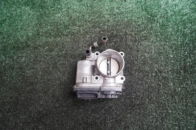 Nissan Versa 2017 2018 2019 carrocería del acelerador del motor 1,6 L fabricante de equipos originales 91 k millas 3AA5002F Foto 1 de 4