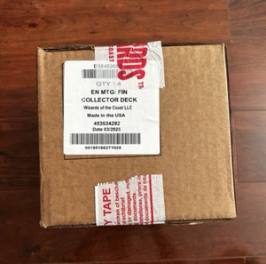 MAGIC THE GATHERING MTG - FINAL FANTASY - SEALED COLLECTOR COMMANDER 4 DECK CASE - Picture 1 of 4