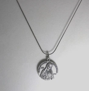 VIRGIN MARY AMERICA NEEDS FATIMA 100TH ANNIVERSARY MEDAL PENDANT, NECKLACE - Picture 1 of 7