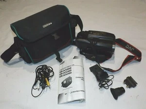 VINTAGE JVC GR AX460 Compact VHS video camcorder inc Leads & Battery in bag - Picture 1 of 7