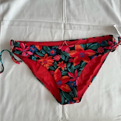 Parte inferior de bikini floral Roxy nueva con etiquetas Foto 1 de 4