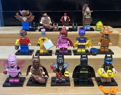 LEGO Batman Movie Minifigure Robin, Batgirl, Eraser, Man-Bat, Scarecrow Lot. - Image 1 of 4