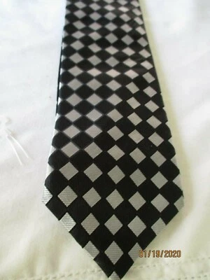Corbata de seda a cuadros negra y plateada Paul Fredrick Foto 1 de 2