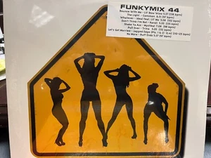 Funkymix 44 LP LIL BOW WOW COMMON KANDI MYSTIKAL TRINA GEZACKTE EDGE RUFF ENDZ - Bild 1 von 1