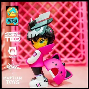 ABIRUTEQ (Rosa) de Ari Abiru x Quiccs x Martian Toys - Imagen 1 de 1
