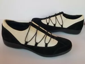 Stuart Weitzman Sneaker SlipOn Nero/Avorio Pelle Scamosciata Elasticizzata Rallypipe TG 7M - Foto 1 di 8
