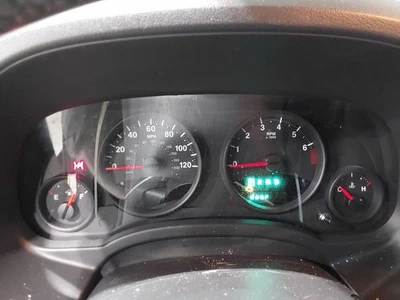Used Speedometer Gauge fits: 2012 Jeep Patriot cluster MPH 120 MPH ID 68080401AA Foto 1 de 4