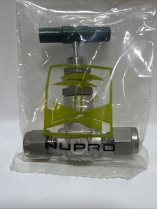 Válvula de aguja dosificadora Nupro Swagelok SS-4JB1 tubo 1/4 MNPT x 1/4 316ss - Imagen 1 de 3
