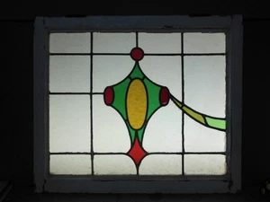 ABSTRACT MIDSIZE OLD ENGLISH LEADED STAINED GLASS WINDOW 26.25" X 22.5" - Picture 1 of 2