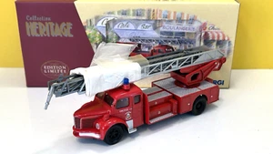 CORGI 1/50 73502 BERLIET GLR GRANDE ECHELLE 'MARSEILLE' FIRE ENGINE / MIB - Picture 1 of 9