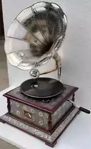 Antique HMV Gramophone Fully Functional Working Phonograph win-up record replica - Picture 1 of 5