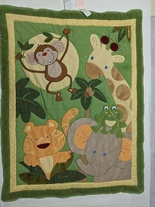 NoJo Green Corduroy Jungle Animal Cuna Edredón - Imagen 1 de 7