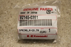 2006-2018 KX250F Kawasaki OEM New Clutch Spring 10.7N 92145-0351 D13 0668 - Picture 1 of 3