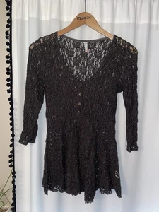FREE PEOPLE BOHO OOH LA LA LACE TOP WOMENS M MEDIUM BLACK PEPLUM SHEER - Picture 1 of 5